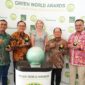 PHE OSES, PHE ONWJ, dan tiga lapangan Pertamina EP di Jawa bagian barat, yakni Tambun Field, Subang Field dan Jatibarang Field, masing-masing berhasil mendapat penghargaan internasional bergengsi Green World Awards, yang diselenggarakan di Auckland. (Dok. Pertamina)