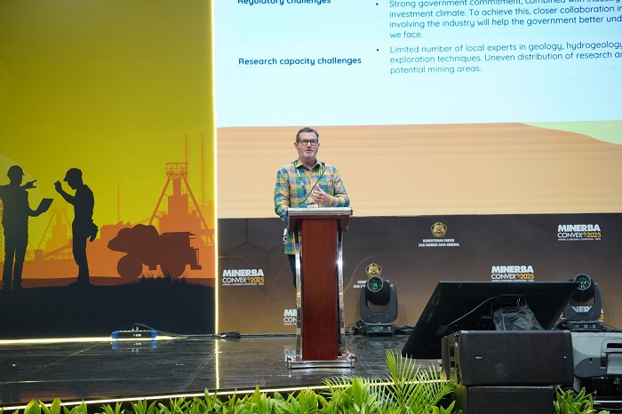 PT Sumbawa Timur Mining berbagi wawasan tentang eksplorasi mineral kritis dalam ajang Minerba Convex 2025. (Dok. PT Sumbawa Timur Mining)